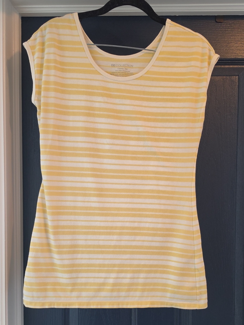 DownEast Women's Large Yellow and White Striped Cap-Sleeve Tee